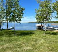 North Twin Lakehouse Rental House (2)